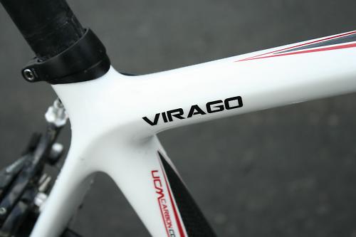 Carrera virago road bike sale